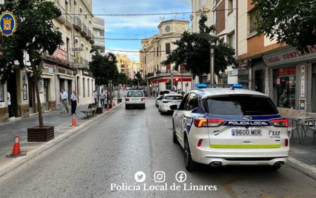 Cambios en la zona reservada para taxi y carga y descarga en Linares