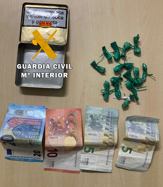 La Guardia Civil detiene al presunto autor de un delito contra la Salud Pública