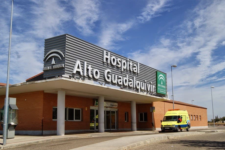 Salud condena la agresión a un profesional del Hospital Alto Guadalquivir de Andújar