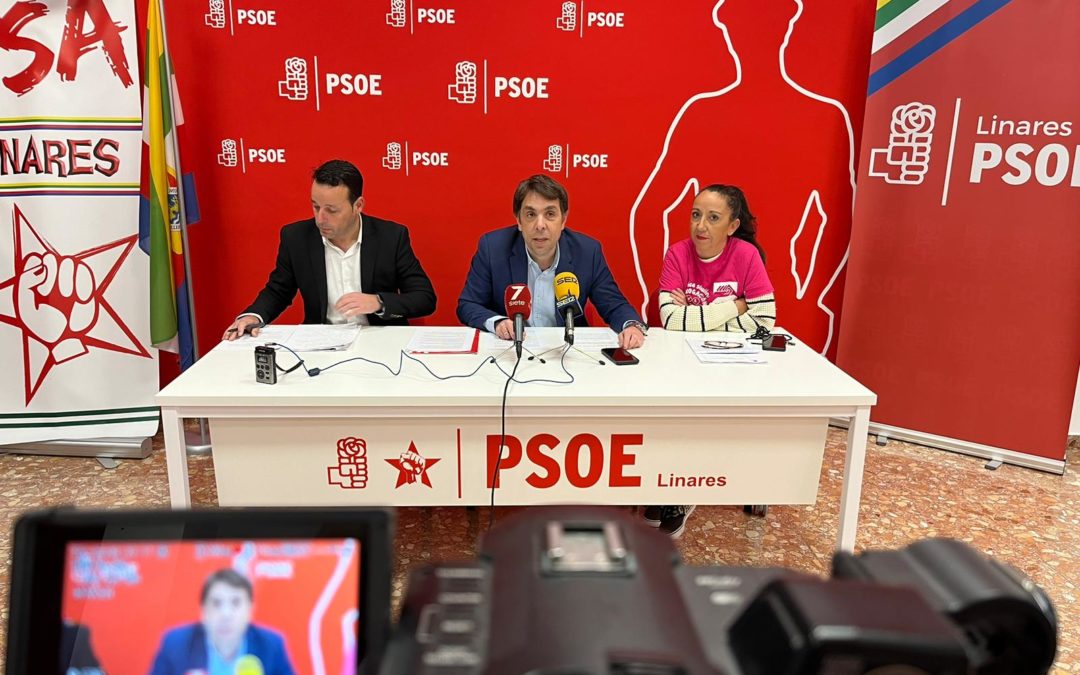 El PSOE de Linares presenta sus mociones sobre impuestos de vertederos y la situación laboral de las PETIS