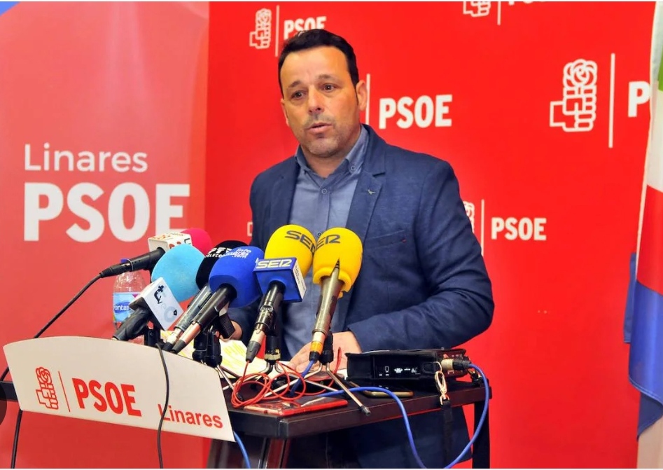  El PSOE de Linares denuncia la nefasta gestión del PP y convoca un pleno extraordinario para abordar temas críticos