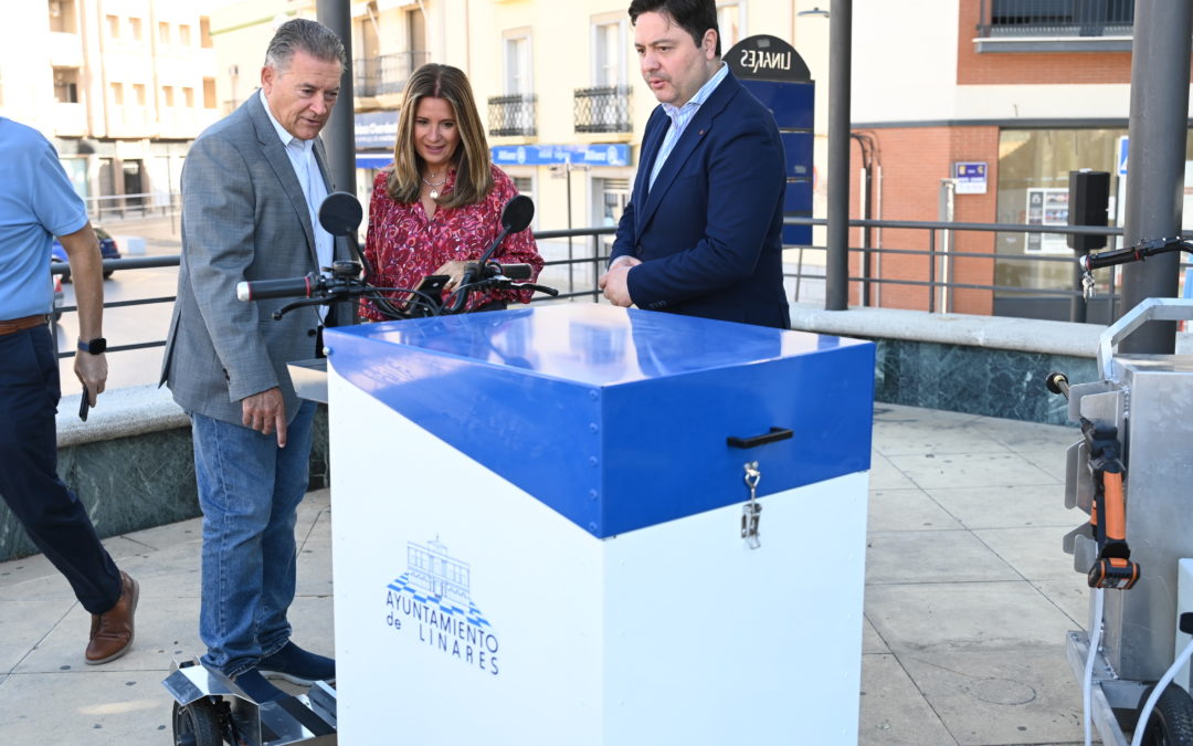 El Ayuntamiento implementa 30 carros eléctricos para limpieza viaria y transporte de utensilios