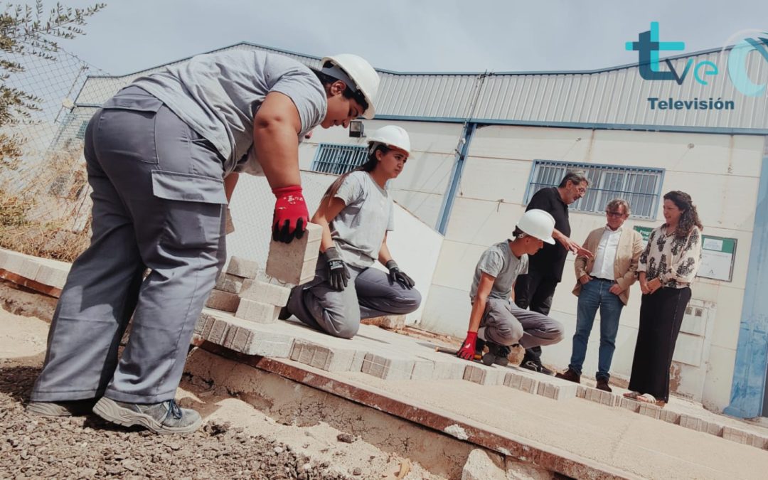 La Junta destina 713.771 euros a formar y contratara 30 jóvenes linarenses en albañilería en el programa ‘Empleo y Formación’