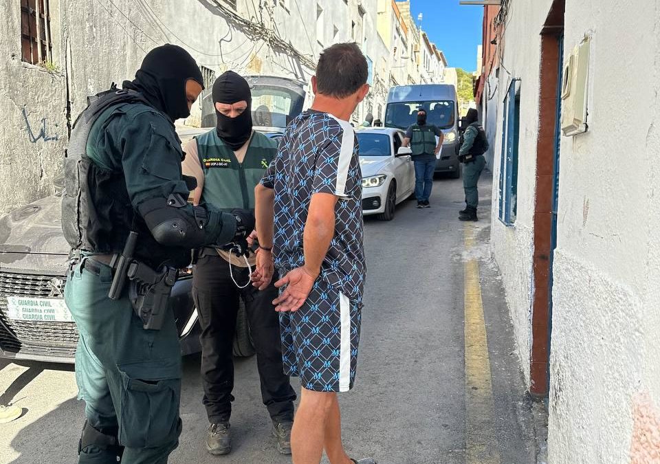 La Guardia Civil detiene a 9 personas relacionadas con un tiroteo en la localidad de Martos.