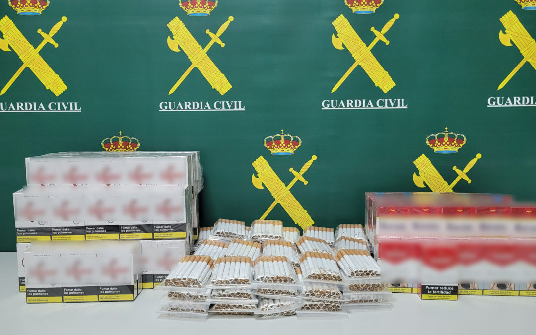 La Guardia Civil ha intervenido 274 cajetillas de tabaco de contrabando.