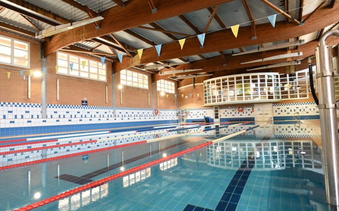 Finaliza la temporada de piscina cubierta en Linares