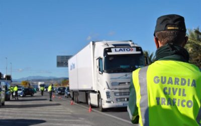 La DGT denuncia más de 1.100 denuncias en las carreteras secundarias de Jaén.